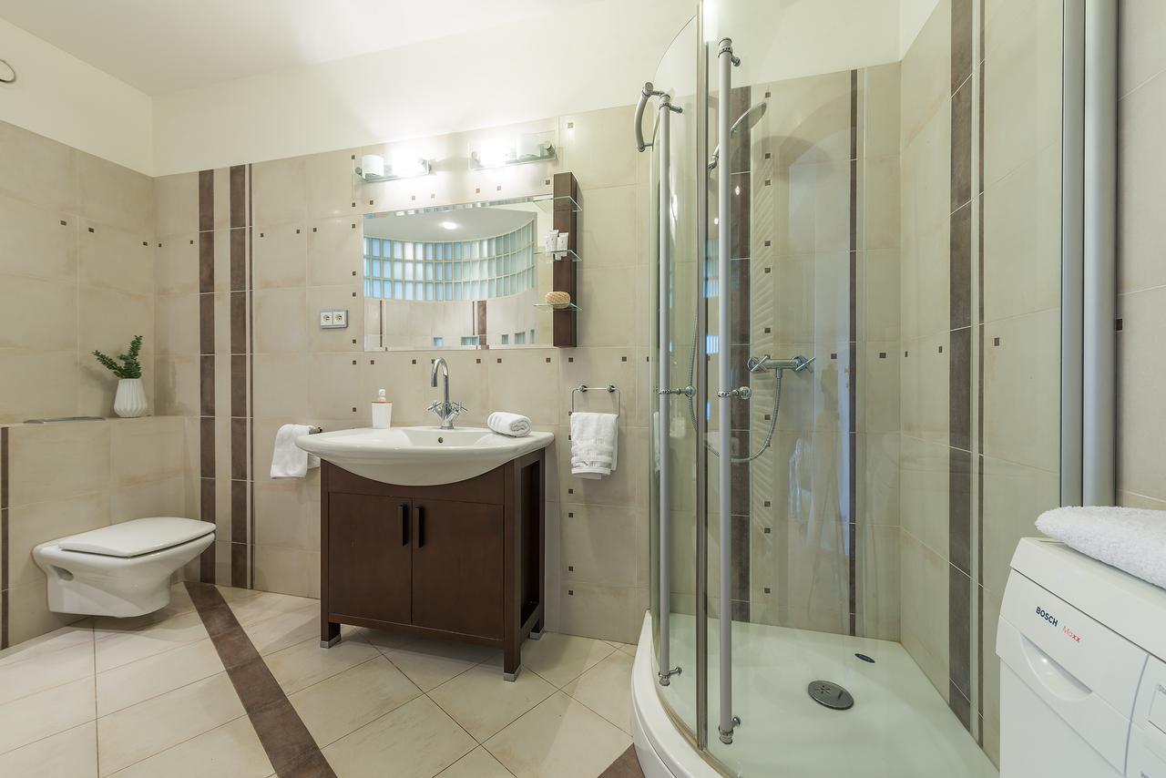 Miasteczko Orange P&O Service Apartments Warszawa Eksteriør bilde